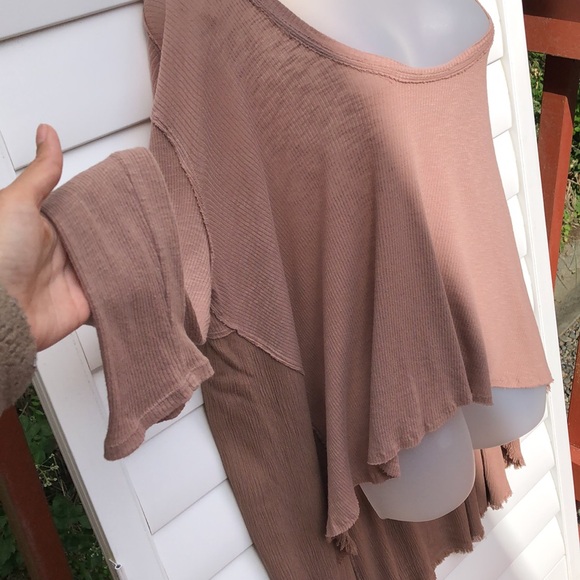 We The Free long sleeve hi low top - Picture 7 of 13